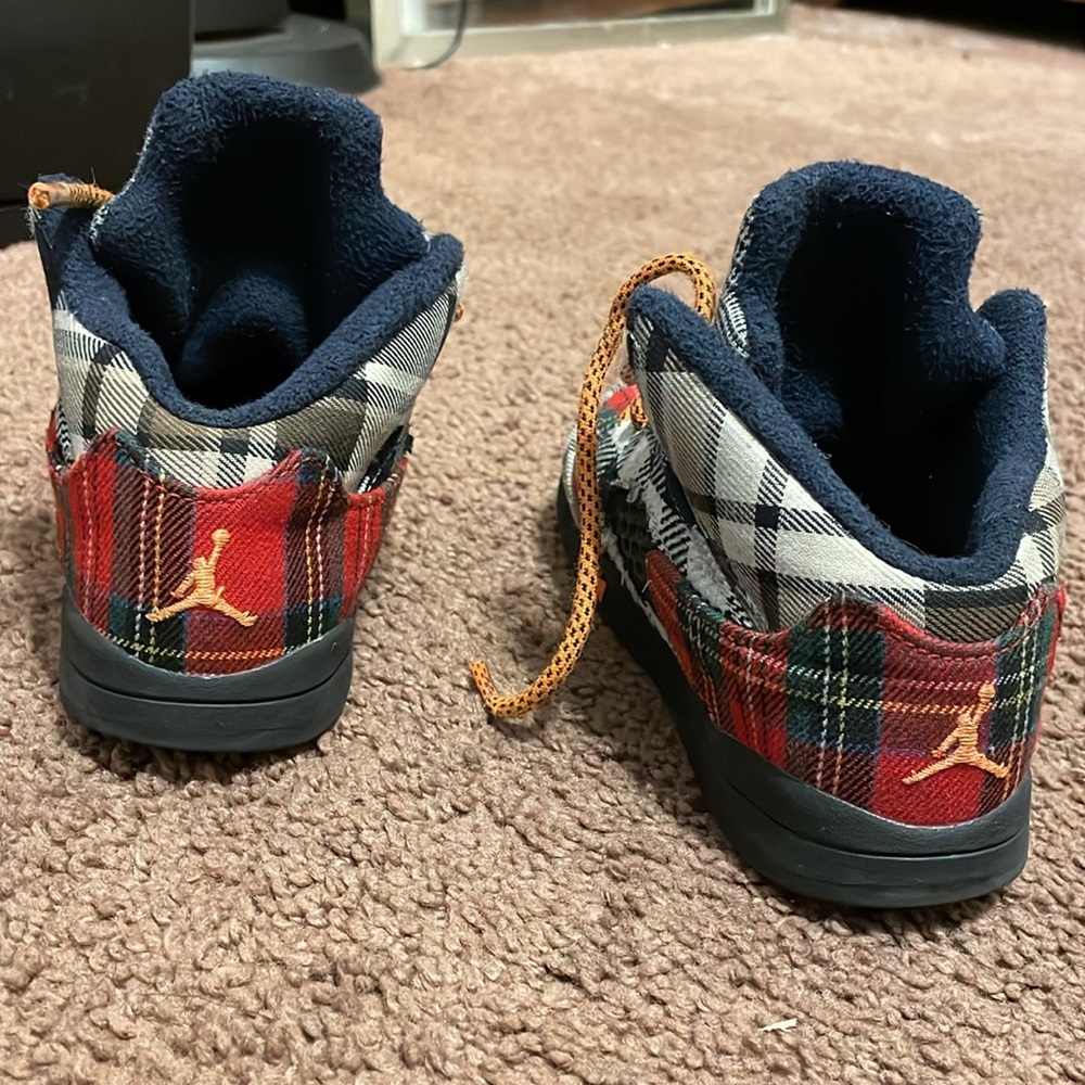 Jordan Retro 5 - Picture 2 of 6